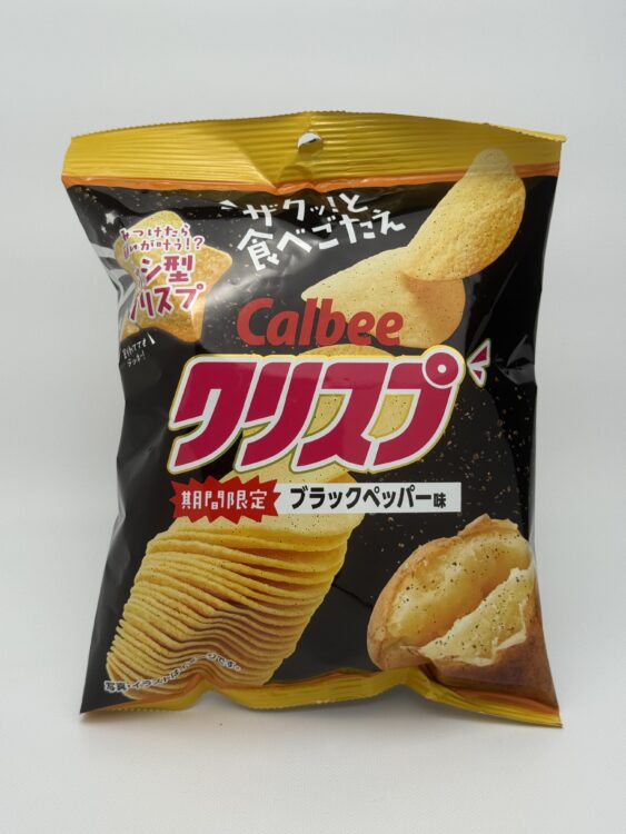 Calbee Crisp Potato Chips Black Pepper