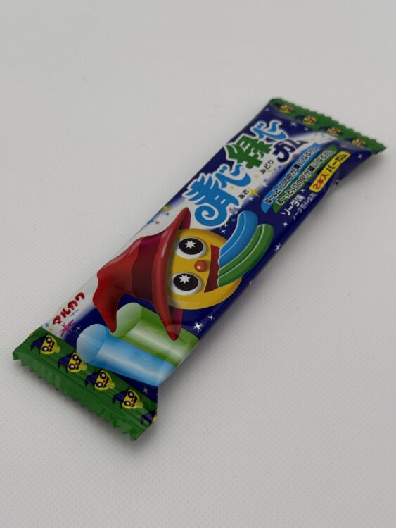 Marukawa Aobe Midoribe Tongue-Colouring Bubble Gum Soda