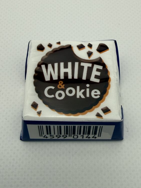 Tirol Choco White & Cookies Chocolate