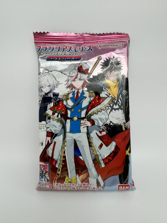 Bandai Fragaria Memories Strawberry Cream Wafer with Card