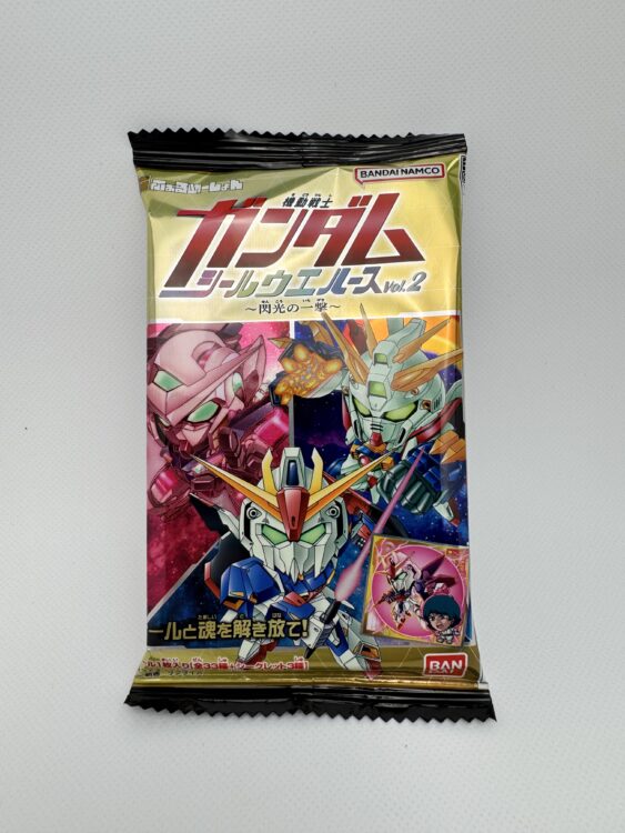 Bandai Mobile Suit Gundam Cocoa Cream Wafer with Sticker