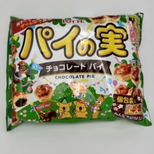 Lotte Pie Fruit Deep Chocolate Family Pack